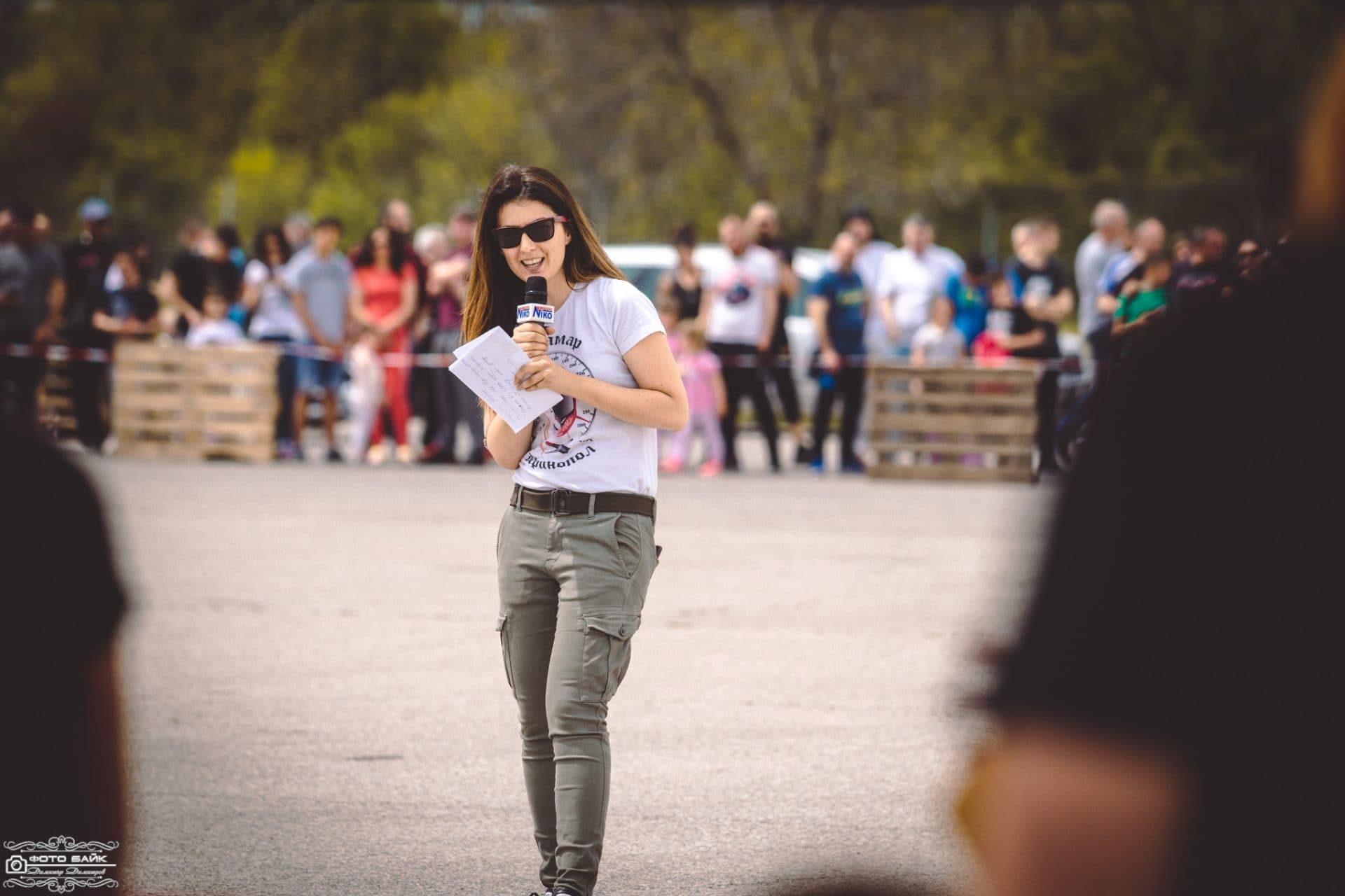 Благотворително стънд шоу 45