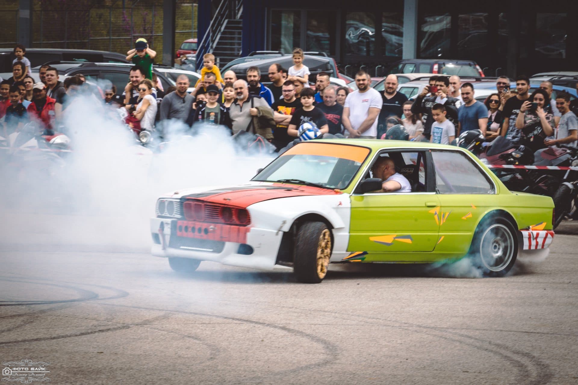 Благотворително стънд шоу 58