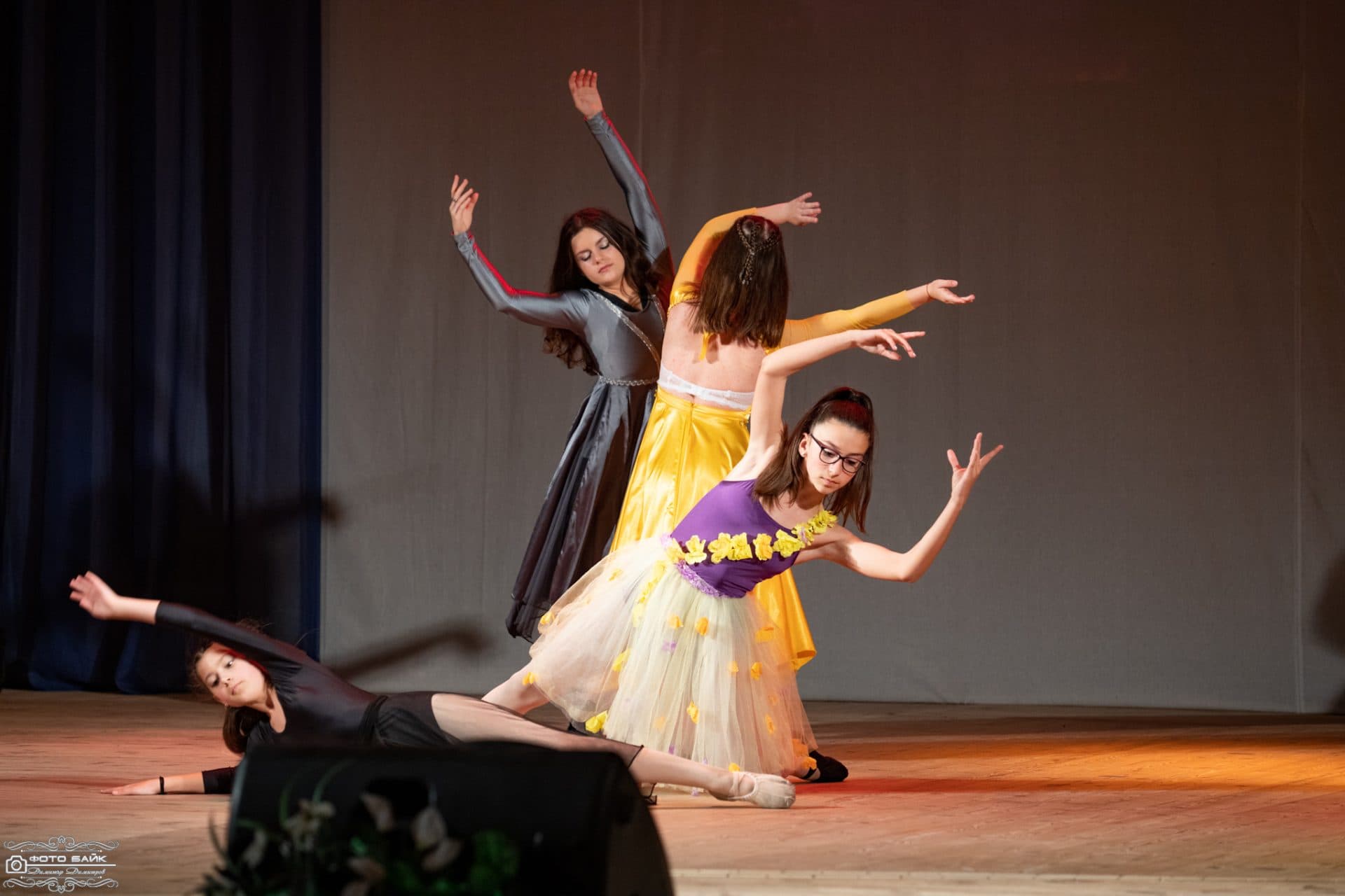 Спектакъл Тайните На Нощта 1