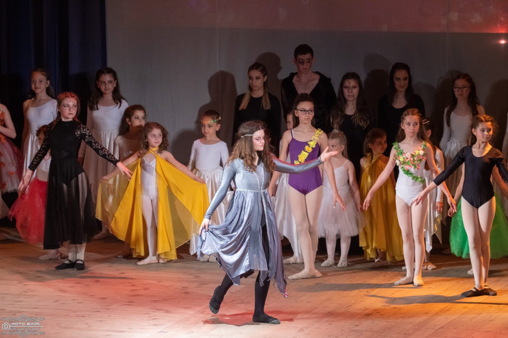 Спектакъл Тайните На Нощта 49