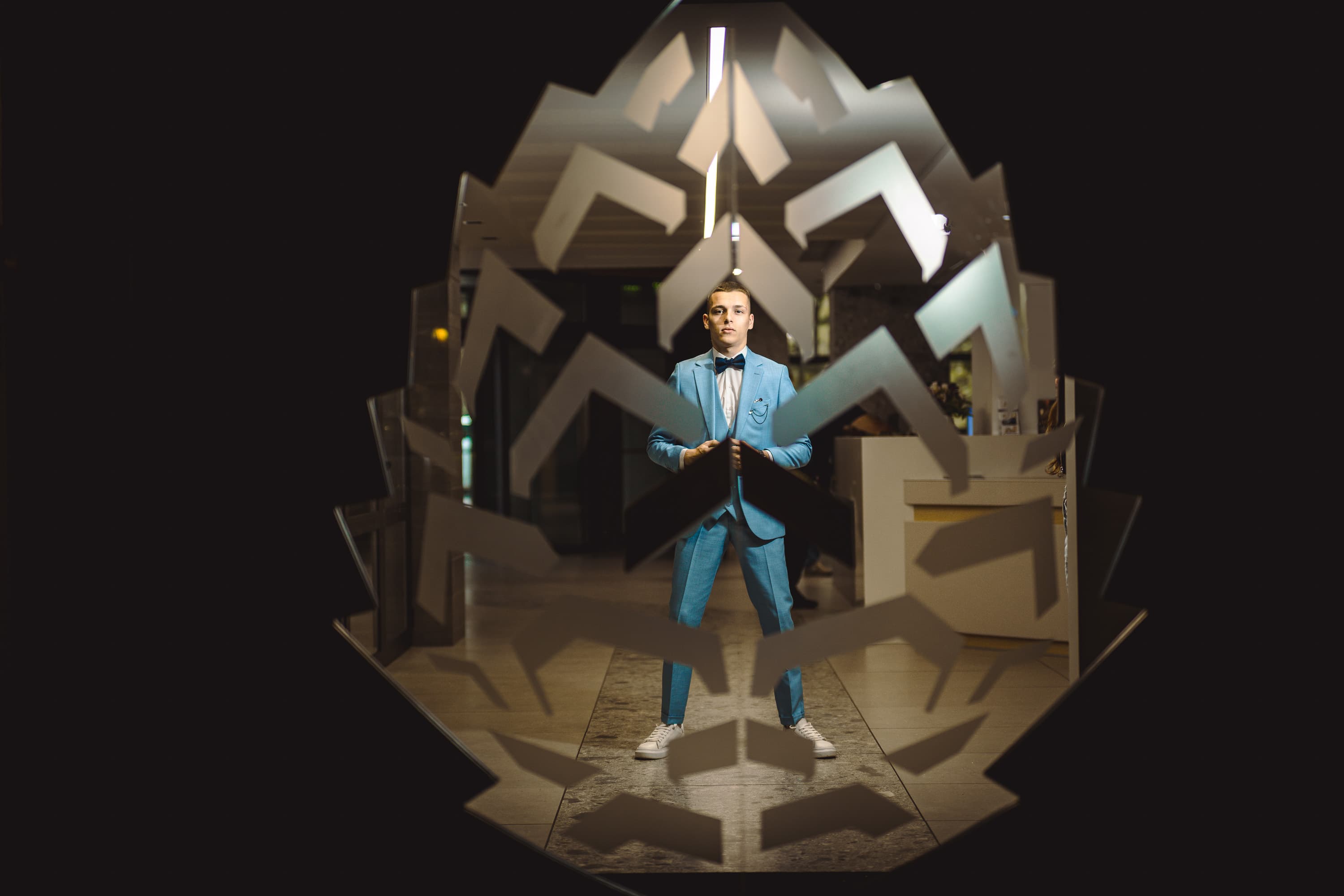 Абитуриентска фотография Адриан 4