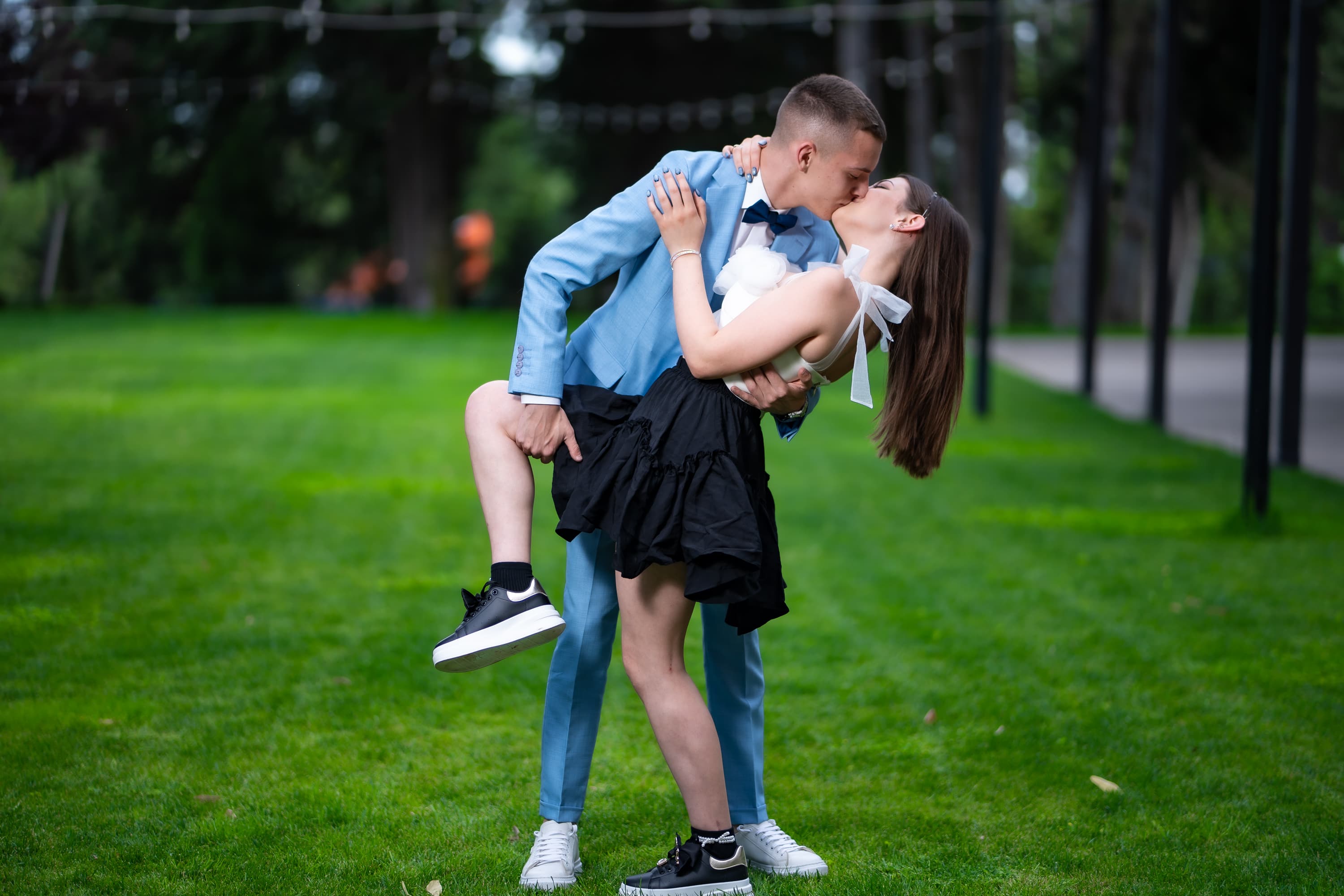 Абитуриентска фотография Адриан 8