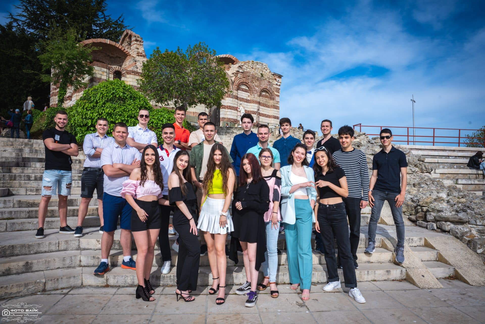 Абитуриентска фотография 10