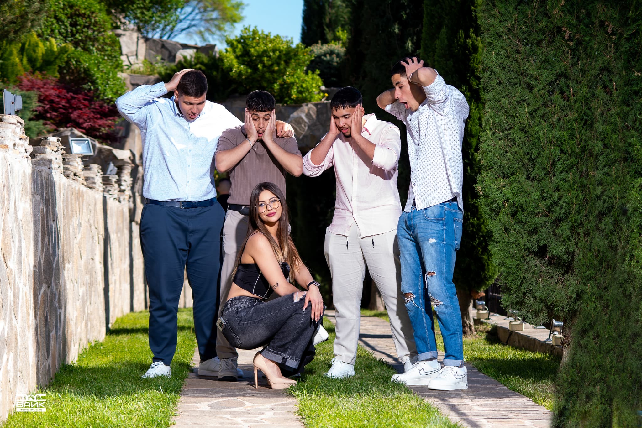 Абитуриентска фотография 127