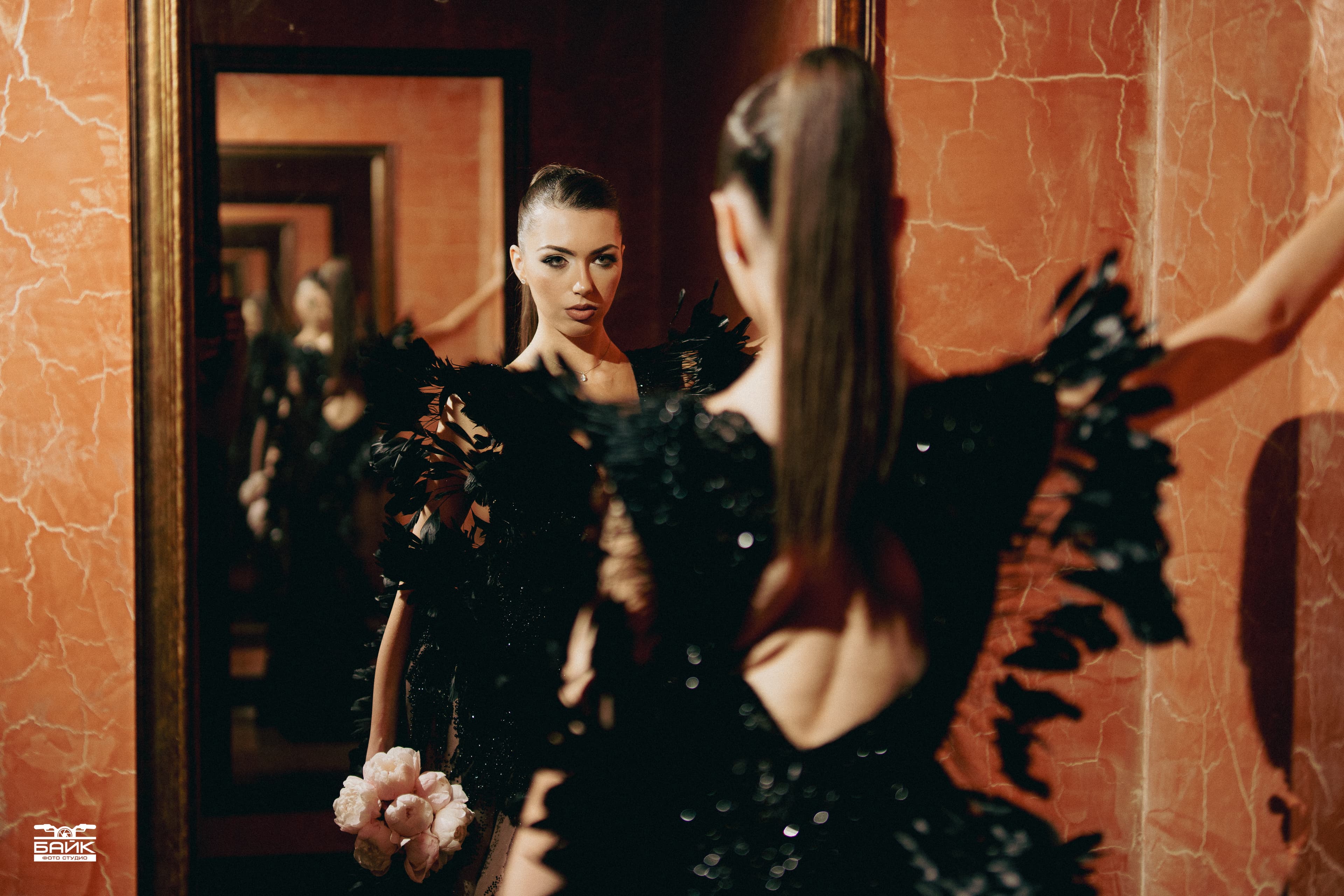 Абитуриентска фотография Стефани 36