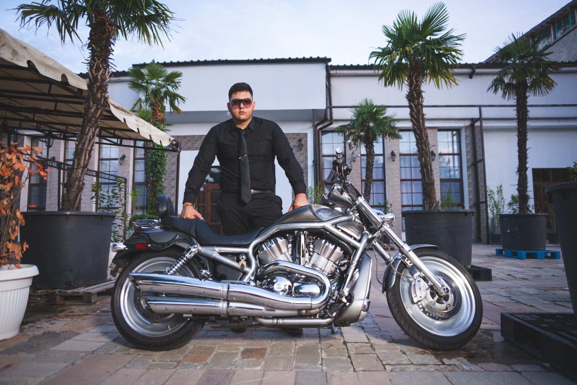 Абитуриентска фотография Християн 12