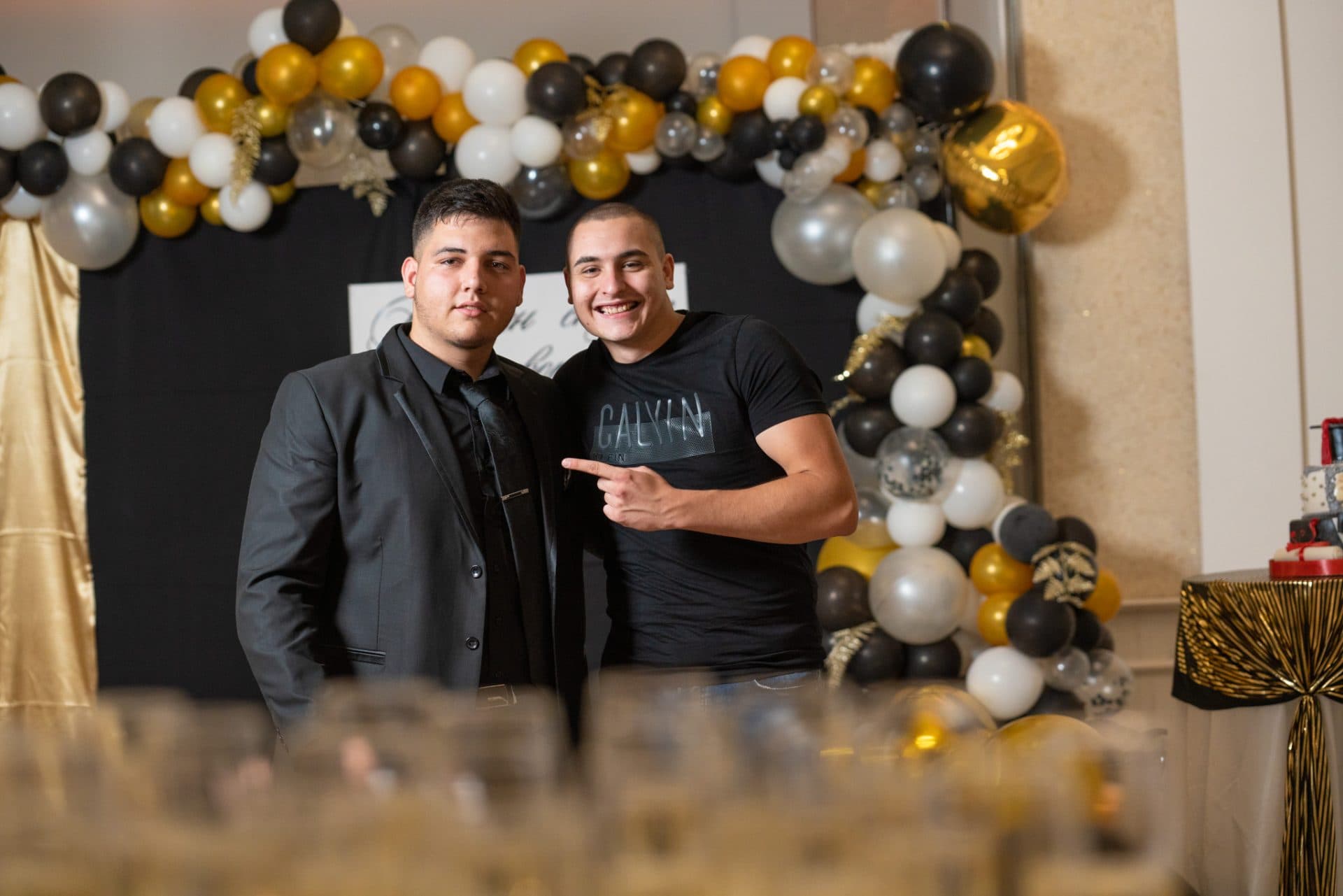 Абитуриентска фотография Християн 15